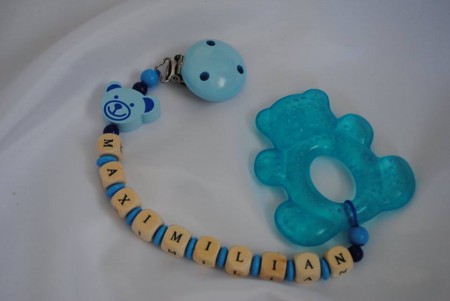 Kette mit Beißring ab 15,00 Euro